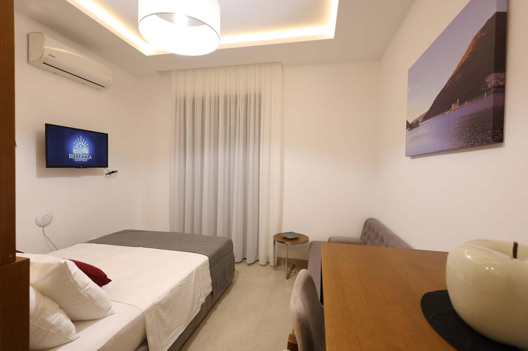 Bellezza Resort & Spa Kotor Rum bild