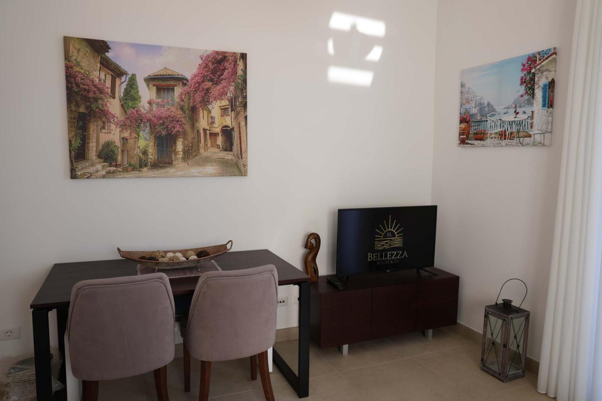 Bellezza Resort & Spa Kotor Rum bild