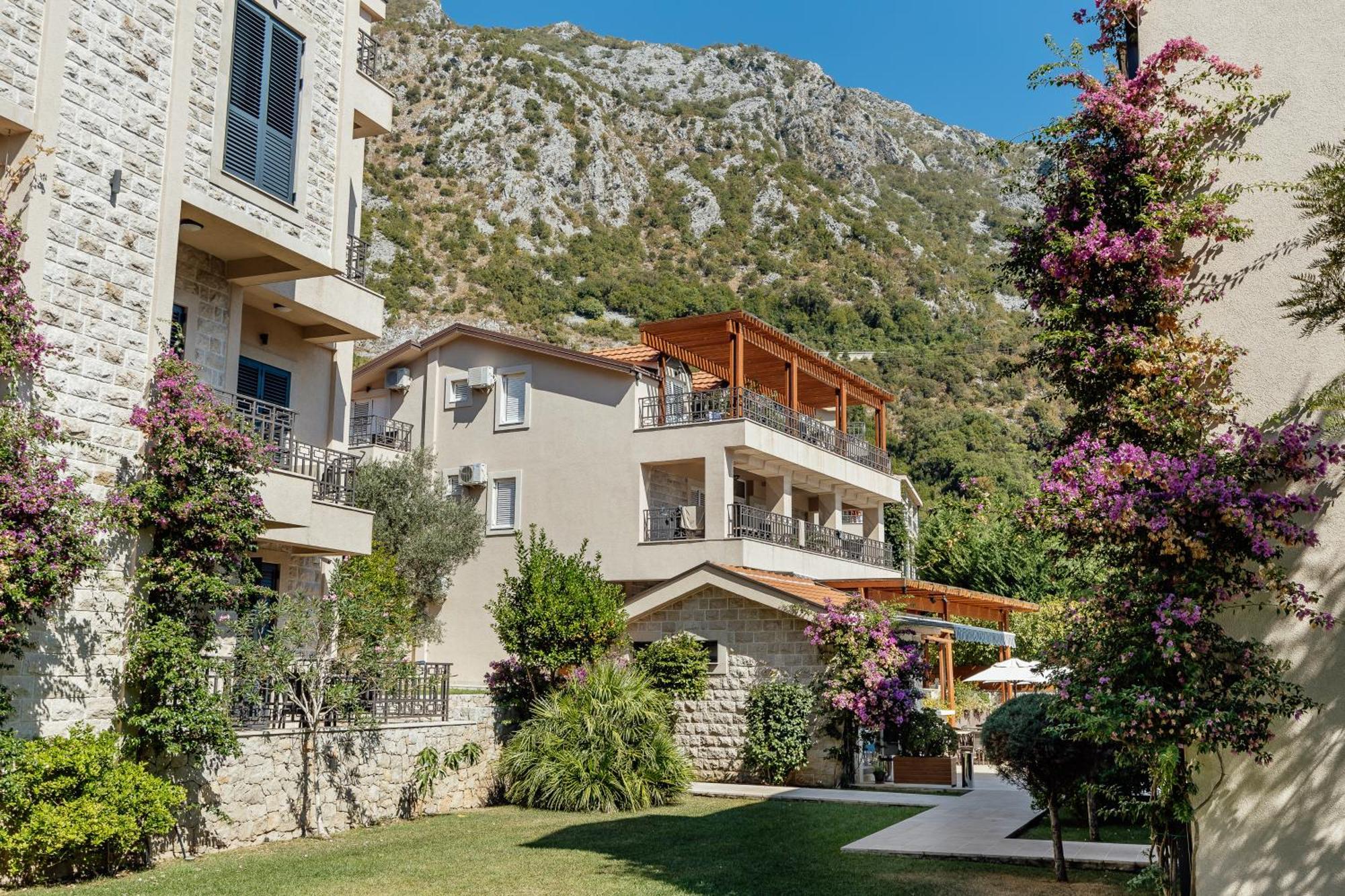 Bellezza Resort & Spa Kotor Exteriör bild