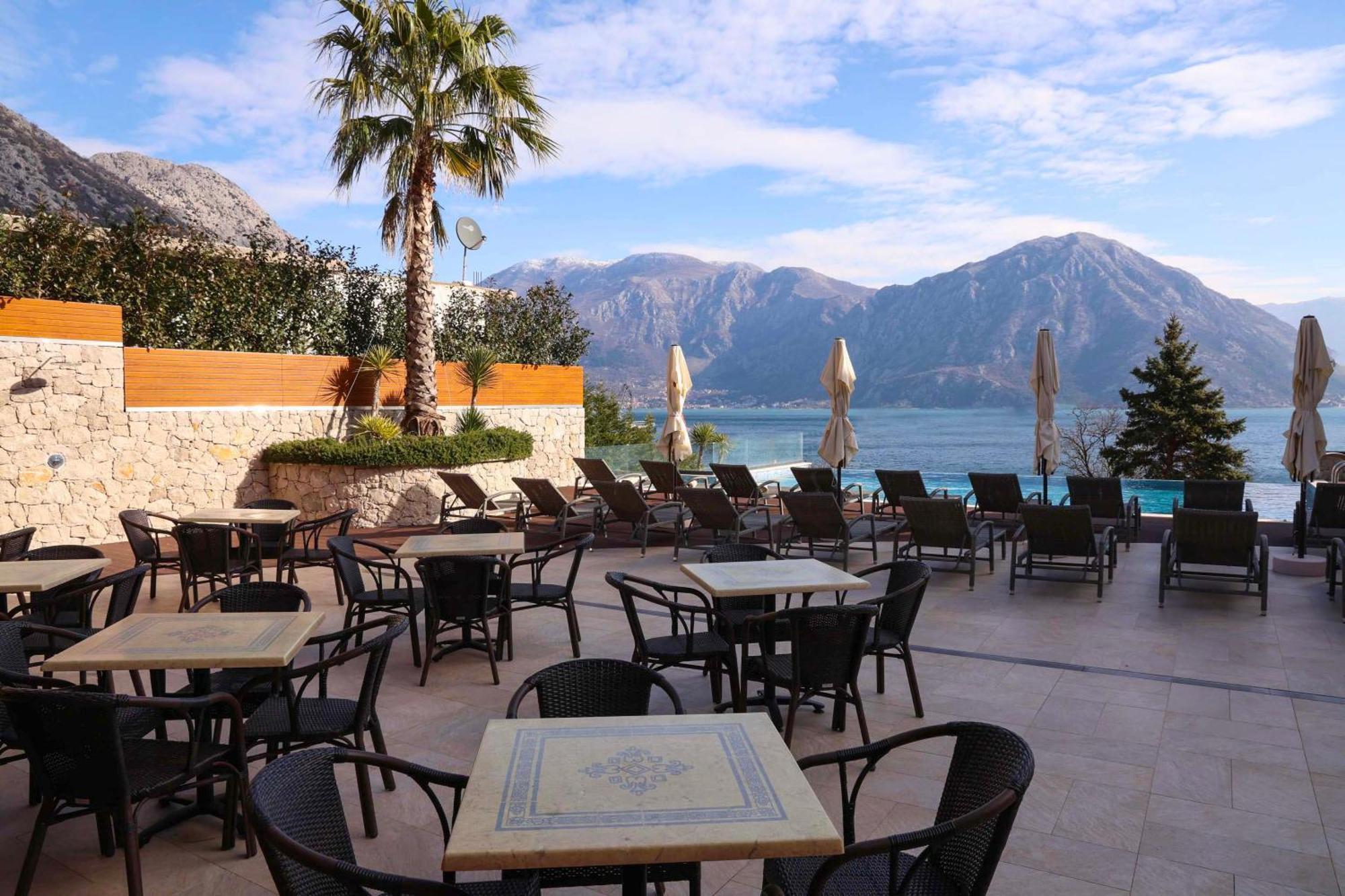 Bellezza Resort & Spa Kotor Exteriör bild